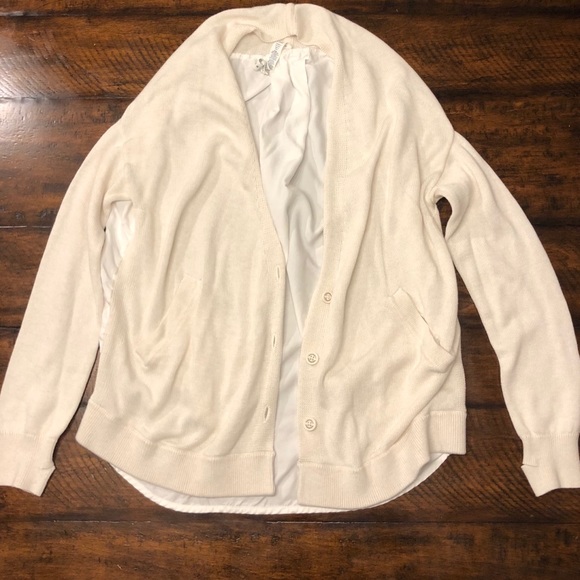 EUC- Lululemon Cardinal in the Front Sweater - Picture 2 of 3